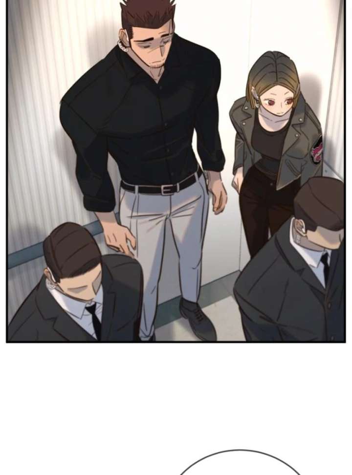 Everyone Loves Her Chapter 18 - Page 32