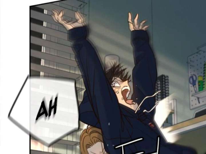 Everyone Loves Her Chapter 19 - Page 11